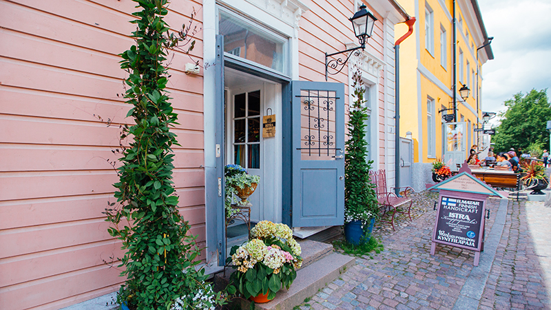 Charmiga Borg� & Helsingfors