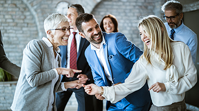 Grupper, företag & föreningar Bild på glada människor